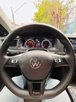VOLKSWAGEN-POLO-2024