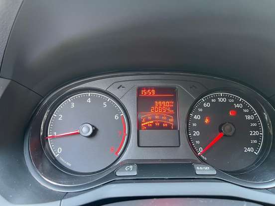 VOLKSWAGEN-SAVEIRO-2025