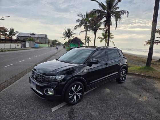 VOLKSWAGEN T-CROSS 1.0 200 TSI TOTAL FLEX COMFORTLINE AUTOMÁTICO