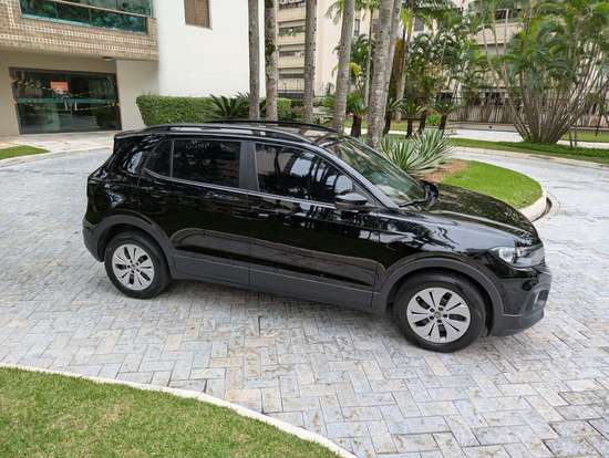 VOLKSWAGEN-T-CROSS-2022