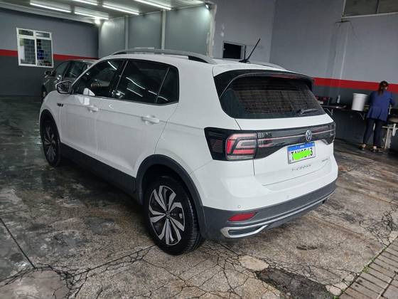 VOLKSWAGEN T-CROSS 1.4 250 TSI TOTAL FLEX HIGHLINE AUTOMÁTICO