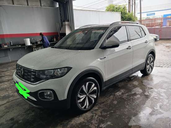 VOLKSWAGEN-T-CROSS-2024