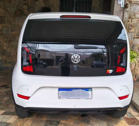 VOLKSWAGEN-UP-2020