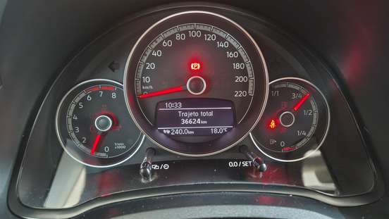VOLKSWAGEN-UP-2020