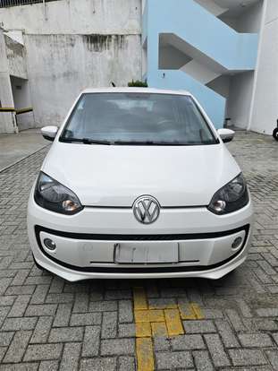 VOLKSWAGEN-UP-2017