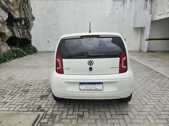 VOLKSWAGEN-UP-1.0 MPI MOVE UP 12V FLEX 4P AUTOMATIZADO VOLKSWAGEN-UP-2017