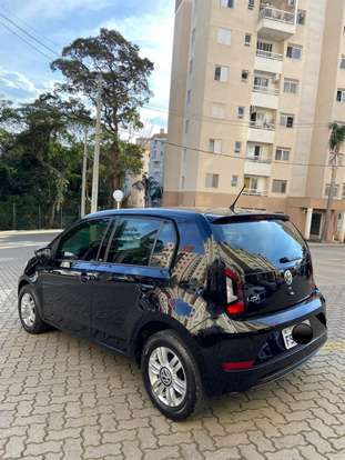 VOLKSWAGEN-UP-2017