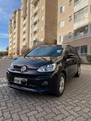 VOLKSWAGEN-UP-2017