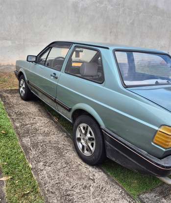 VOLKSWAGEN-VOYAGE-1990