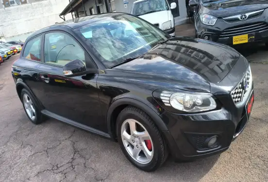 VOLVO-C30-2010