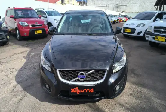 VOLVO-C30-2010