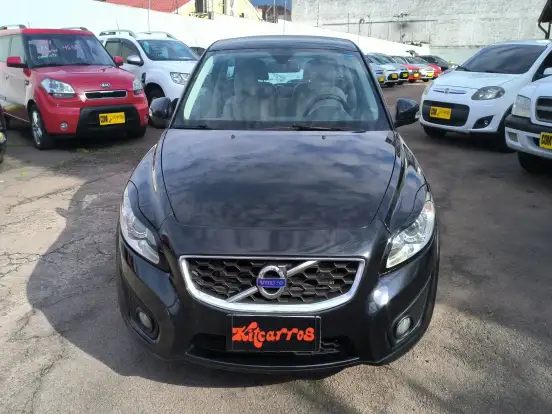 VOLVO-C30-2.0 GASOLINA 2P AUTOMÁTICO VOLVO-C30-2010