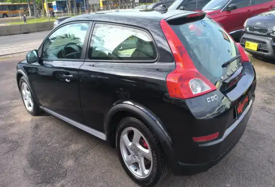 VOLVO-C30-2010