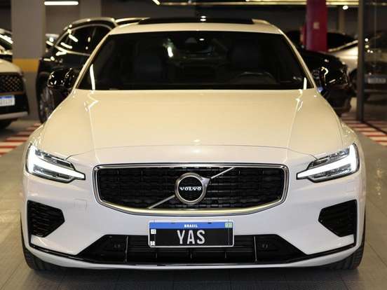 VOLVO-S60-2019