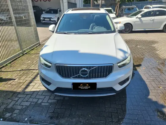VOLVO XC40 2.0 T4 GASOLINA INSCRIPTION GEARTRONIC