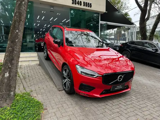 VOLVO-XC60-2017