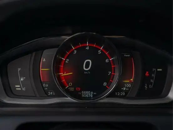 VOLVO-XC60-2.0 T5 MOMENTUM GASOLINA 4P AUTOMÁTICO VOLVO-XC60-2016