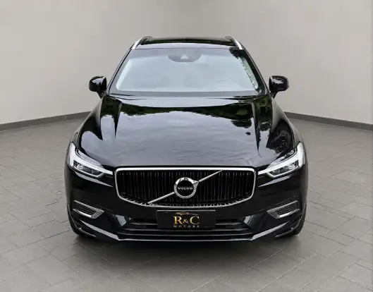 VOLVO-XC60-2020
