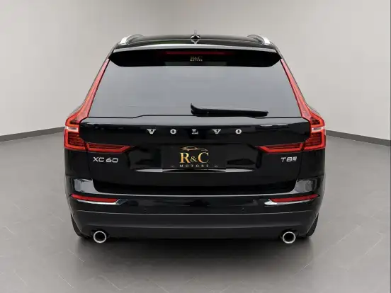 VOLVO-XC60-2.0 T8 HYBRID MOMENTUM AWD GEARTRONIC VOLVO-XC60-2020