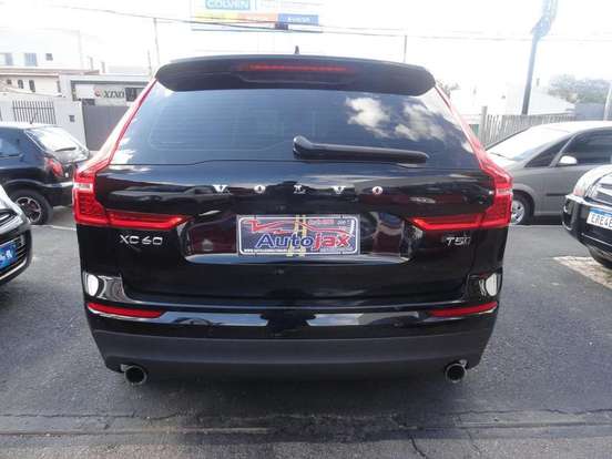 VOLVO-XC60-2.0 T5 GASOLINA MOMENTUM AWD GEARTRONIC VOLVO-XC60-2020