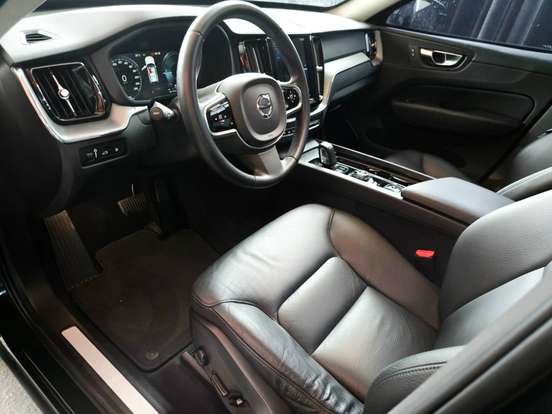 VOLVO-XC60-2.0 T8 HYBRID MOMENTUM AWD GEARTRONIC VOLVO-XC60-2021