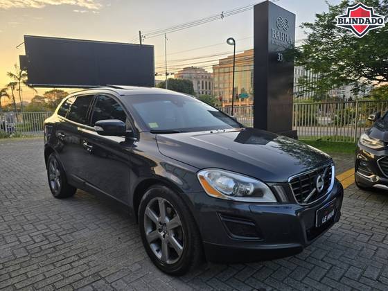 VOLVO XC60 3.0 T6 TOP AWD TURBO GASOLINA 4P AUTOMÁTICO