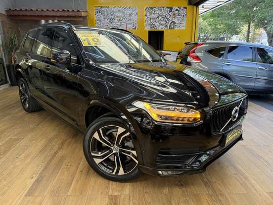 VOLVO-XC90-2018