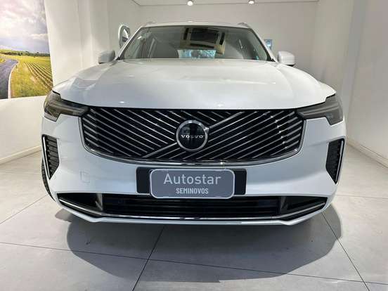 VOLVO-XC90-2025