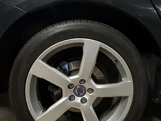 VOLVO-XC60-2.0 T5 R DESIGN TURBO GASOLINA 4P AUTOMÁTICO VOLVO-XC60-2014