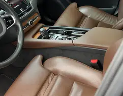 VOLVO XC90 2.0 T8 HYBRID MOMENTUM AWD GEARTRONIC VOLVO XC90 2.0 T8 HYBRID MOMENTUM AWD GEARTRONIC