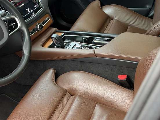 VOLVO-XC90-2.0 T8 HYBRID MOMENTUM AWD GEARTRONIC VOLVO-XC90-2021