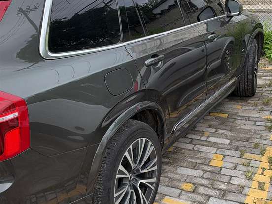 VOLVO-XC90-2.0 T8 HYBRID MOMENTUM AWD GEARTRONIC VOLVO-XC90-2021