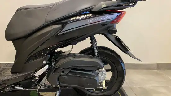 YAMAHA-FLUO 125 ABS-2023