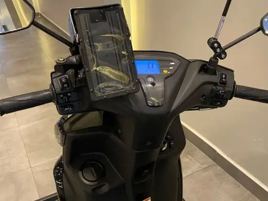 YAMAHA-FLUO 125 ABS YAMAHA-FLUO 125 ABS-2023