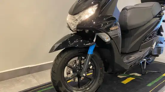 YAMAHA-FLUO 125 ABS-2023