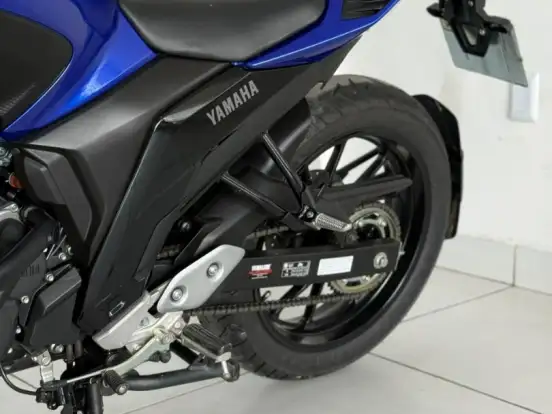 YAMAHA-FZ25 FAZER CONNECTED ABS YAMAHA-FZ25 FAZER CONNECTED ABS-2025