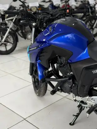 YAMAHA-FZ25 FAZER CONNECTED ABS-2025