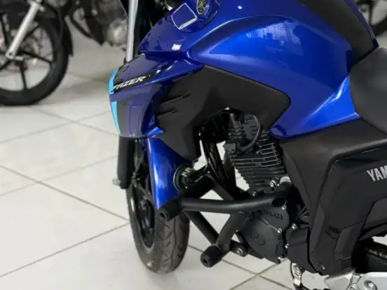 YAMAHA-FZ25 FAZER CONNECTED ABS YAMAHA-FZ25 FAZER CONNECTED ABS-2025