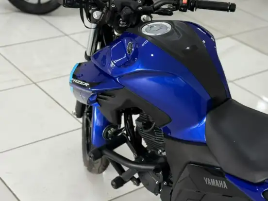 YAMAHA-FZ25 FAZER CONNECTED ABS YAMAHA-FZ25 FAZER CONNECTED ABS-2025