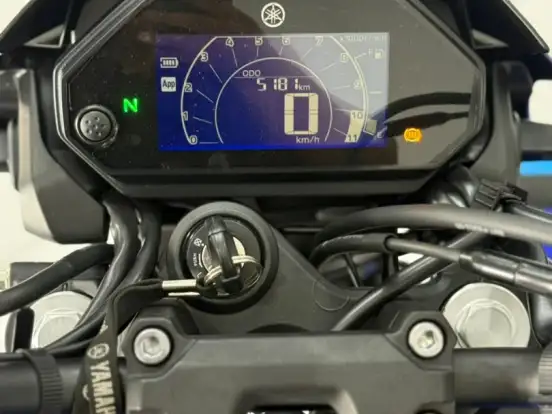 YAMAHA-FZ25 FAZER CONNECTED ABS YAMAHA-FZ25 FAZER CONNECTED ABS-2025