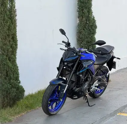 YAMAHA-MT-03 CONNECTED ABS YAMAHA-MT-03 CONNECTED ABS-2025