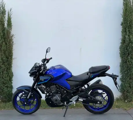 YAMAHA-MT-03 CONNECTED ABS YAMAHA-MT-03 CONNECTED ABS-2025