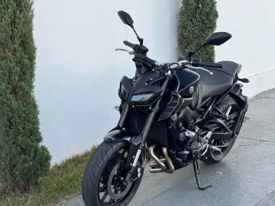 YAMAHA-MT-09 YAMAHA-MT-09-2023