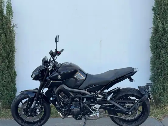 YAMAHA-MT-09 YAMAHA-MT-09-2023