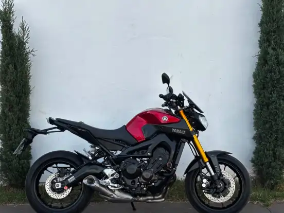 YAMAHA-MT-09 YAMAHA-MT-09-2018