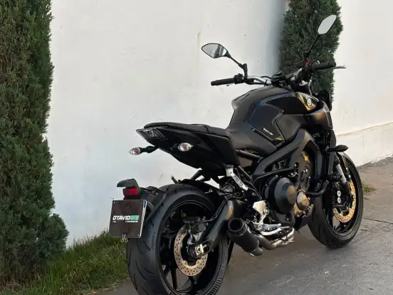 YAMAHA-MT-09 YAMAHA-MT-09-2024