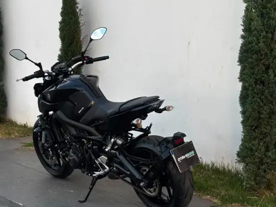 YAMAHA-MT-09 YAMAHA-MT-09-2024