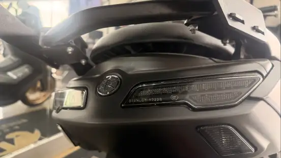YAMAHA-NMAX CONNECTED 160 ABS-2025