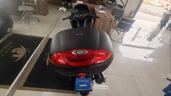 YAMAHA-NMAX CONNECTED 160 ABS-2025