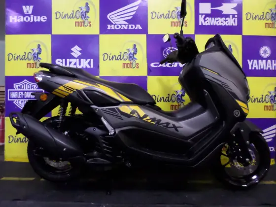 YAMAHA NMAX CONNECTED 160 SE ABS 